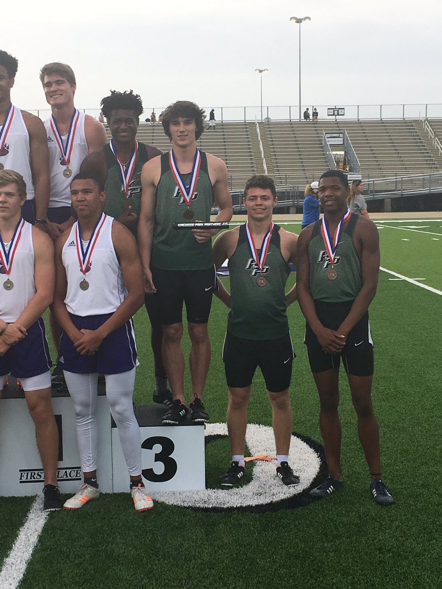 KParkBoysXC_TF's tweet photo. Kpark Boys Finish 3rd with a 42.74 in the 4x100m! https://t.co/pKX1bedyXq