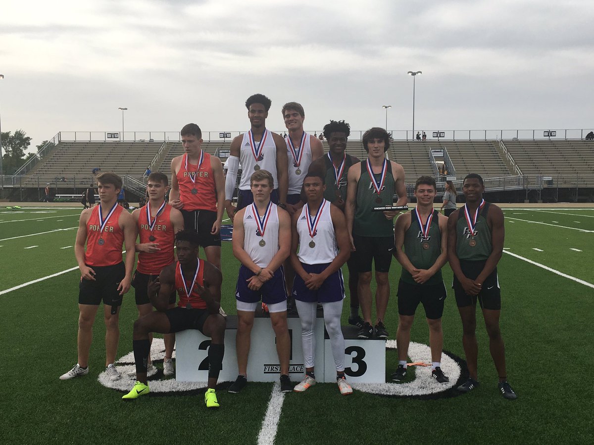 KParkBoysXC_TF's tweet photo. Kpark Boys Finish 3rd with a 42.74 in the 4x100m! https://t.co/pKX1bedyXq