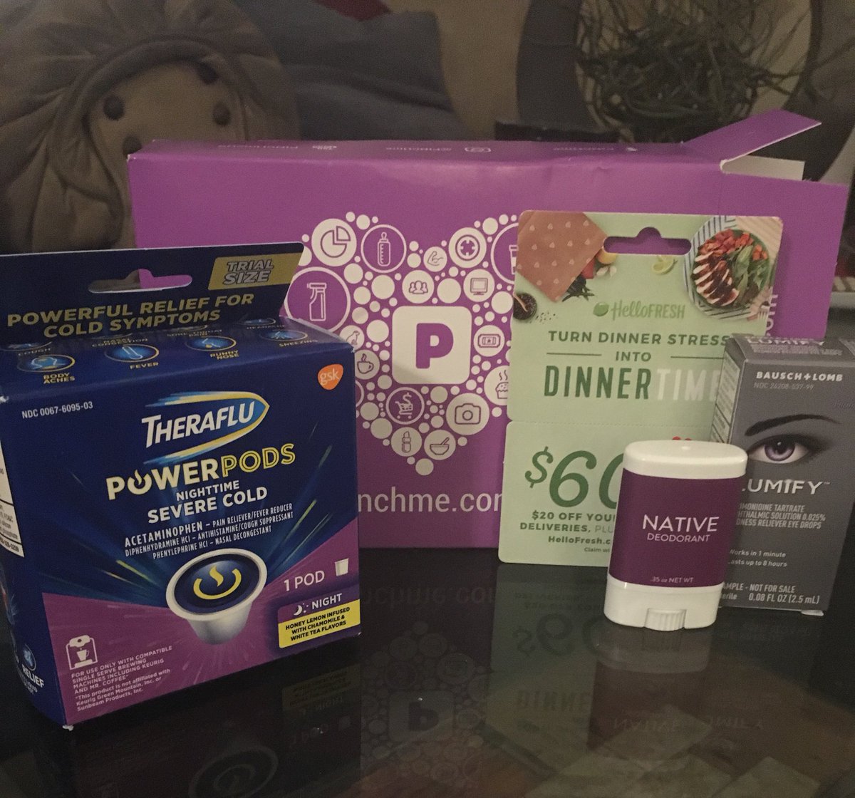 trees4est's tweet image. ⁦@pinchme⁩ ⁦@BauschLomb⁩ ⁦@HelloFresh⁩ ⁦@Theraflu⁩ #pinchmebox 🎉🙀🙋🏼🌈 @All Wow! Finally something worth going to mail 4🥂 Somebody Pinchme!😜😜 💜