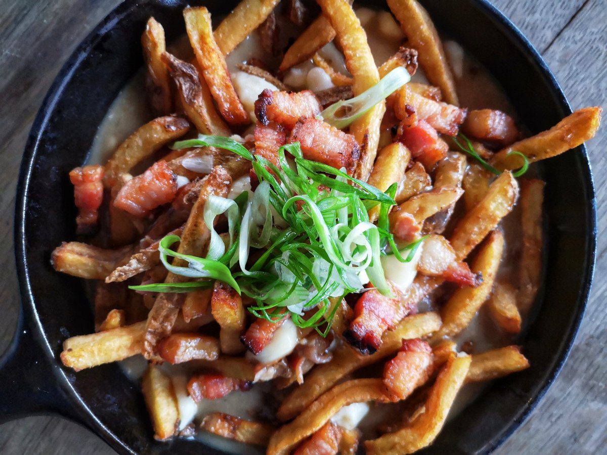 DishntheKitchen's tweet photo. Holy shit. I must be in sync w the universe...I actually ate 3 poutines today (okay sampled) & had no idea it was #NationalPoutineDay As a @PoutinePurpose #PoutinePusher I take my job very seriously... #OhMyCurdYYC #poutinewithpurpose https://t.co/APK2094mWB