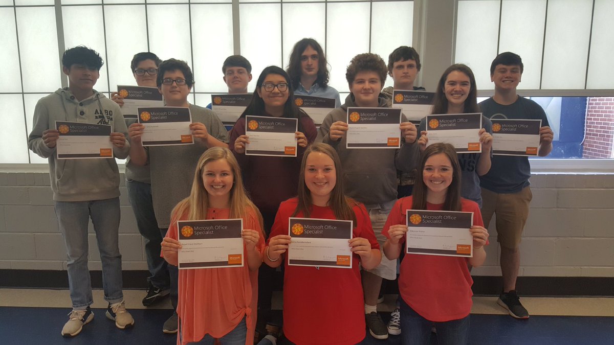 LCNGA's tweet photo. Congratulations to these students in Mrs. Barnes’ Computer Application class for earning the Microsoft Office Specialist Certification for MS Word 2016! They are the first NGA students to complete this industry certification. #oneLC https://t.co/446BldKnnz