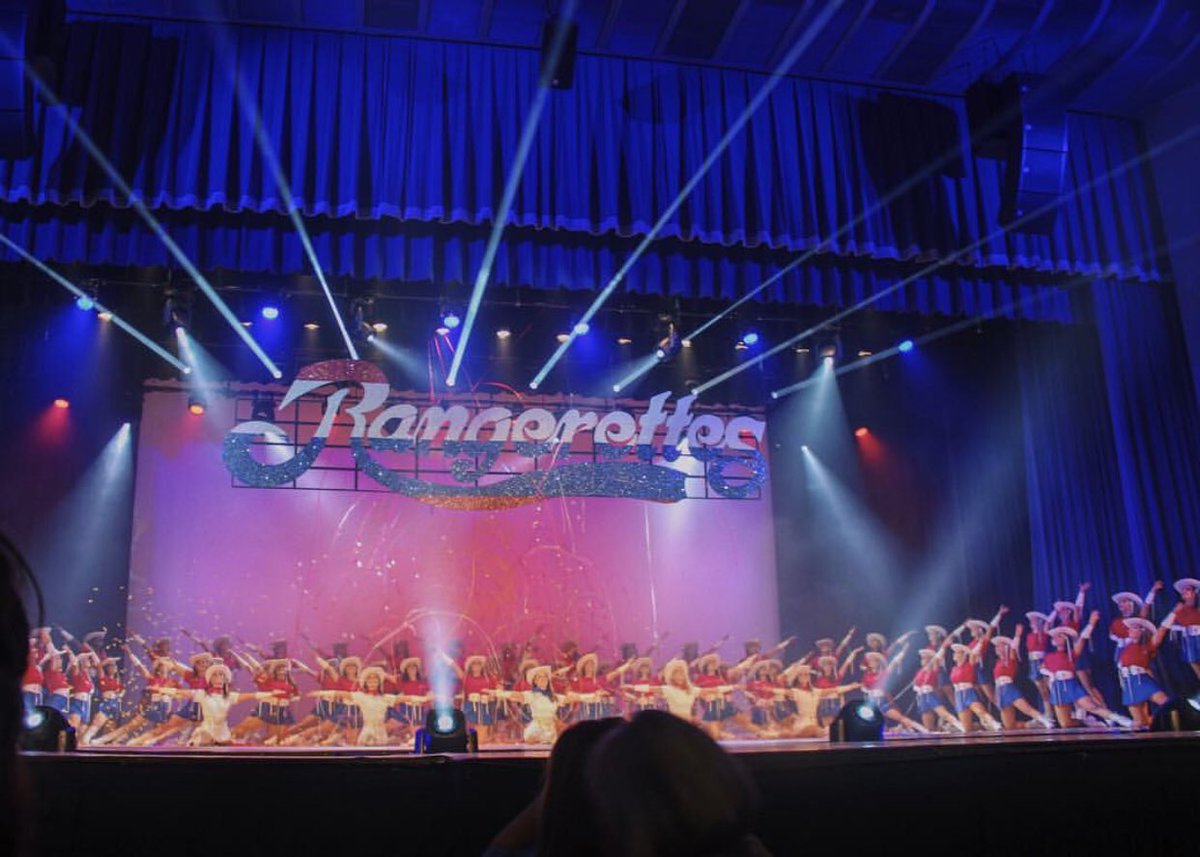 visitkilgore's tweet image. About last night, Kilgore College Rangerette Revels kicked off and it was definitely ”More Than Meets the Eye!” Revels night 2 starts in 1, 2, 3, 4...If only we could have Revels every night! ✨❤️💙
📸: @kcrangerettes #rangerettes #texastodo