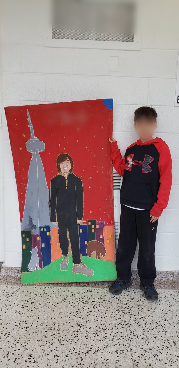 MsARTiculate's tweet photo. SO proud of my Ss, esp. seeing them improve their stamina on working on such a large assignment.Thankyou @BarnettVanessa @AmBrr @TanyaSenk @TDSBFNST @TDSB_Arts @JSpyropoulos I❤being a teacher #identity #empowered #equity #indigenize #studentvoice #MsARTiculate #tdsb #tdsbcreates https://t.co/or3W9a2s5V