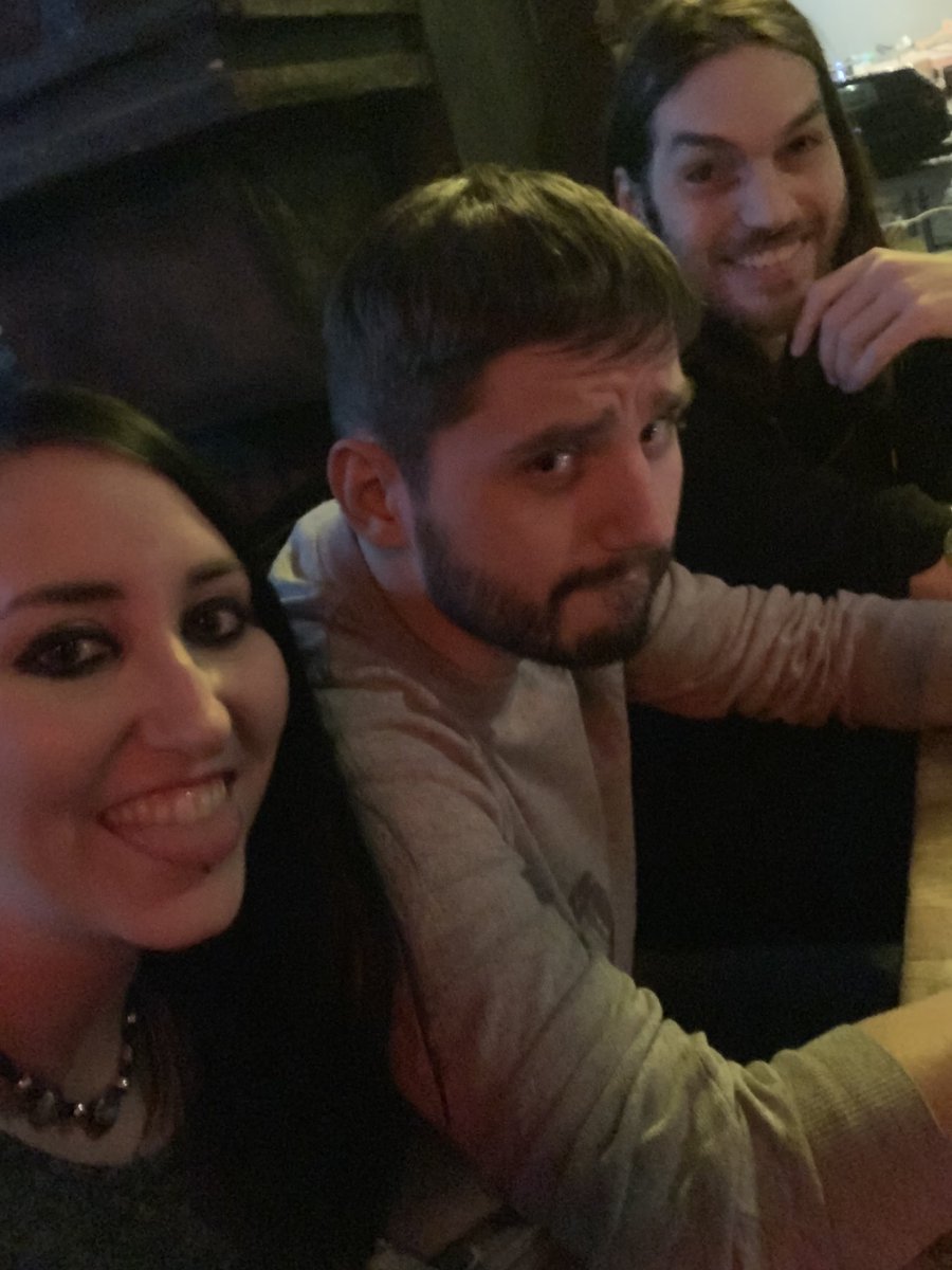 die Begeisterung bei <a href="/FirstLady_tv/">FirstLady</a>  😂 <a href="/dabootv/">dabo0</a>