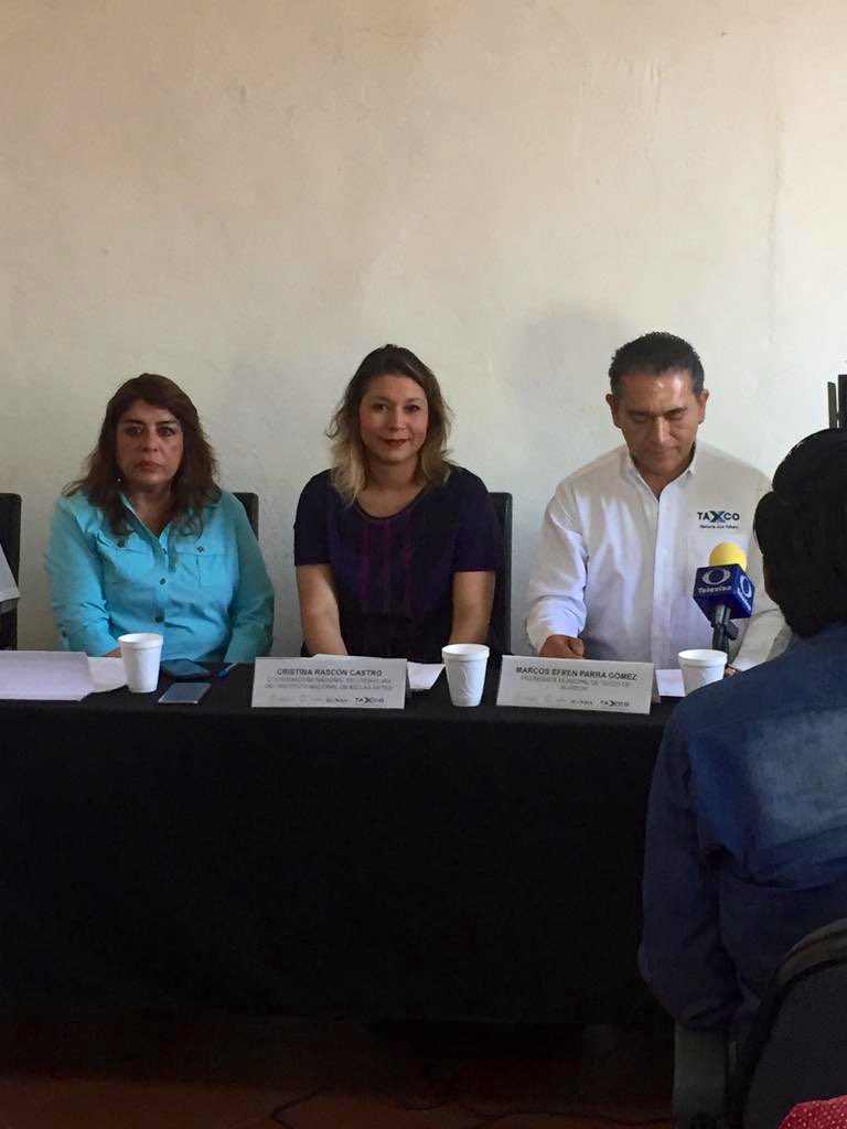 literaturainba's tweet photo. Anunciamos desde Taxco más detalles sobre el Premio de Dramaturgia Juan Ruiz de Alarcón 2019 👉https://t.co/jD66kgBndG

¡Participen y envíen sus propuestas!
#PBAL19 https://t.co/6JTUauxqYS