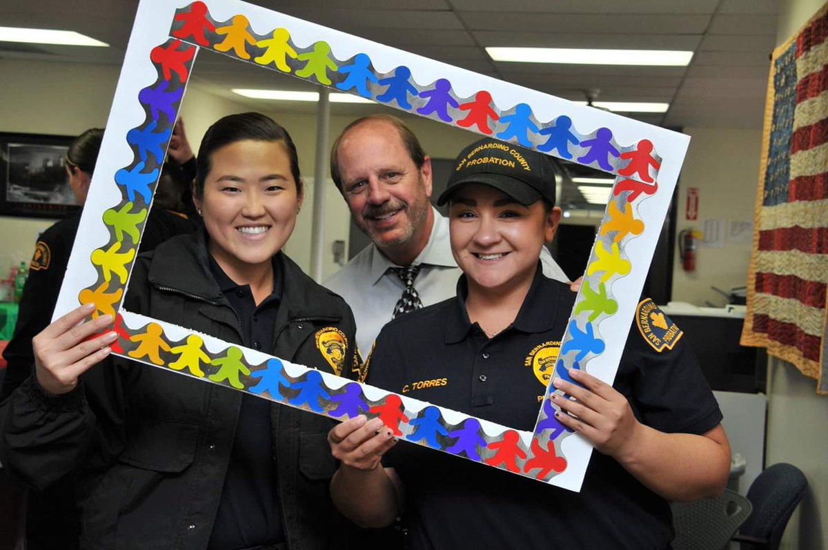 SBCprobation's tweet photo. The Probation Diversity Committee (PDC) is recognizing April as Cultural Diversity Month. Probation units throughout the High Desert region and Joshua Tree hosted cultural diversity potlucks today. The events helped staff raise awareness about diversity in the workplace. #SBCPDC https://t.co/fQBsTCqGHv