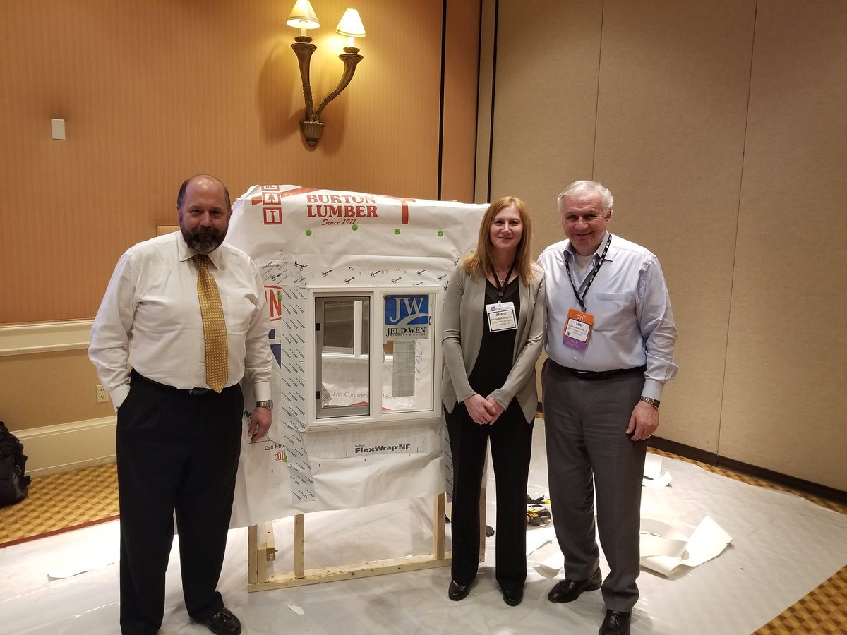 DavidVWilsonII's tweet image. A successful flashing of windows with @DRICommunity and @RimkusCG during #DRIConstruction seminar.