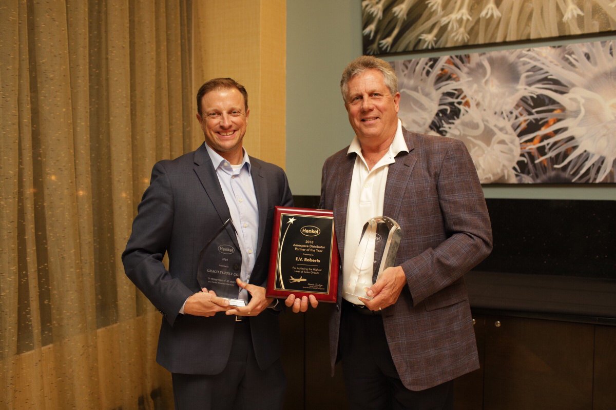 GracoRoberts's tweet image. #MROAM is a chance for us to meet with our channel partners and discuss how we can work better together. We were recently presented with @Henkel’s 2018 Aerospace Distributor Partner of the Year Award - we couldn’t be prouder of our team and what’s to come! #evroberts #gracosupply