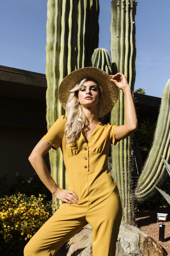 metroatmainapts's tweet photo. Chella Vibes at Birdie Boutique in Corona in the Metro at Main shopping center!
-420 N Main St #112, Corona, CA 92880
#Corona #Mainst #chella2019 #spring #boho #style #vibes #shades #clothes #jewelry #shoes #opennow #harrison #new https://t.co/JkUoCLfXNv