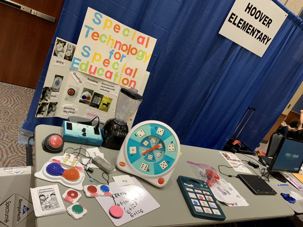 MannyDiscoTech's tweet image. Super cool tech !! Sequencing recording dots, math decomposing numbers!!! It all comes from the amazing @MGraham1329 life Skils classroom at @ @HooverCFISD #CFISDTechFest @CFISDTechFest @CyFairEdTech