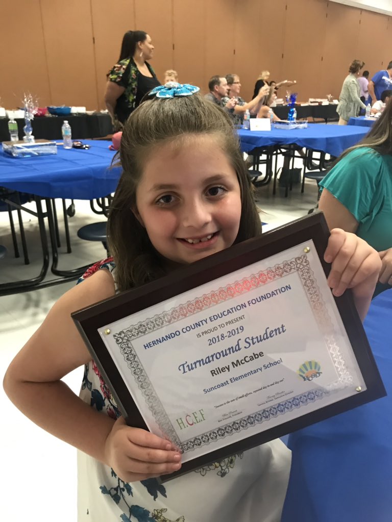 SESCOACH's tweet photo. Congratulations to Riley for being Suncoast’s Turnaround Student! We are all so proud of this amazing and hard-working young lady. #ManateesMakeitHappen https://t.co/NonB1uxPJs