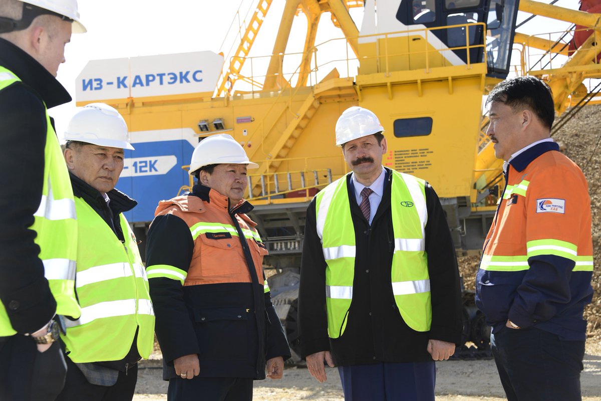 Эрдэнэтийн уурхайчид Монголд анх удаа ЭКГ-12К экскаваторыг ашиглалтад орууллаа
erdenettoday.mn/index.php/prod…