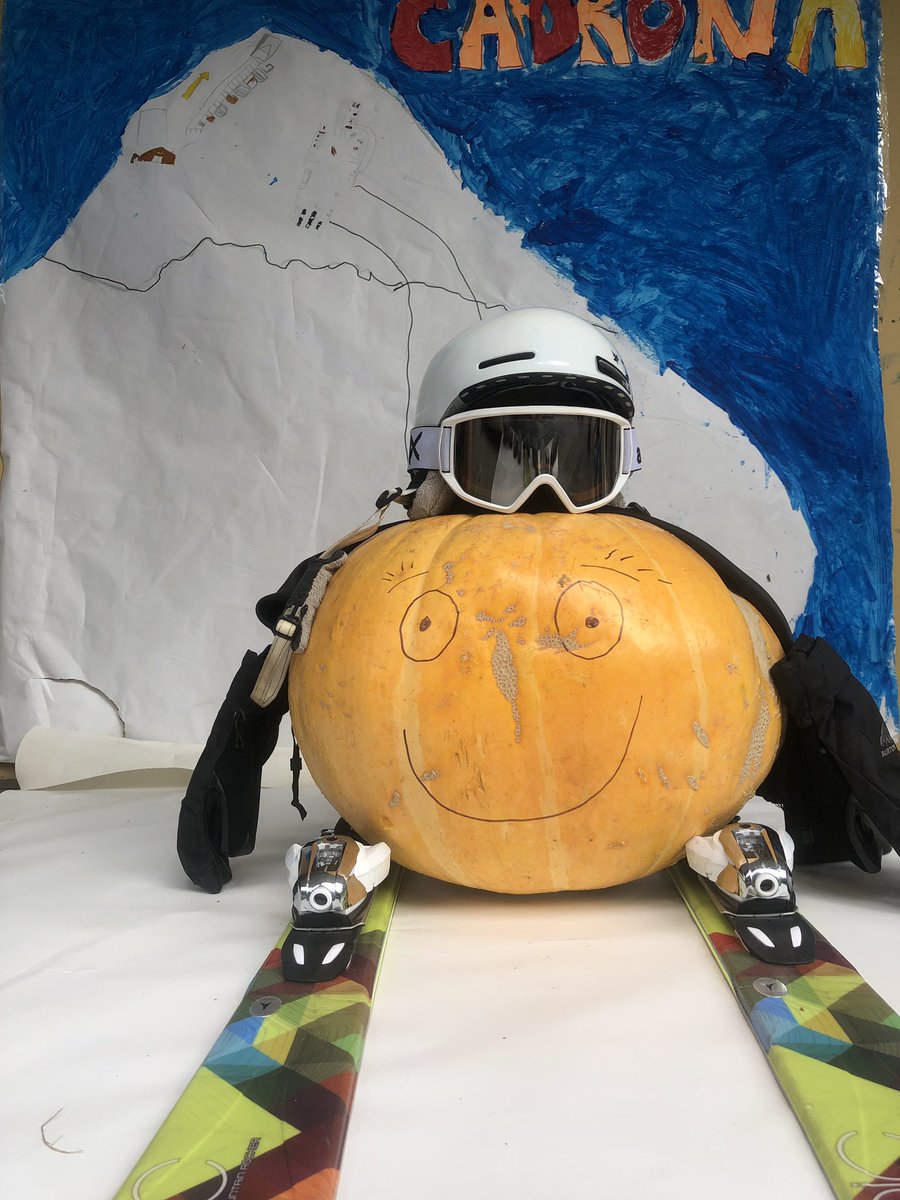 kbodge's tweet photo. Hawea Flat Schools giant pumpkin hits the slope best learning for our class using @ElectricGardnNZ highly recommend you check it out! #learningathfs https://t.co/mZq5gWw2WM