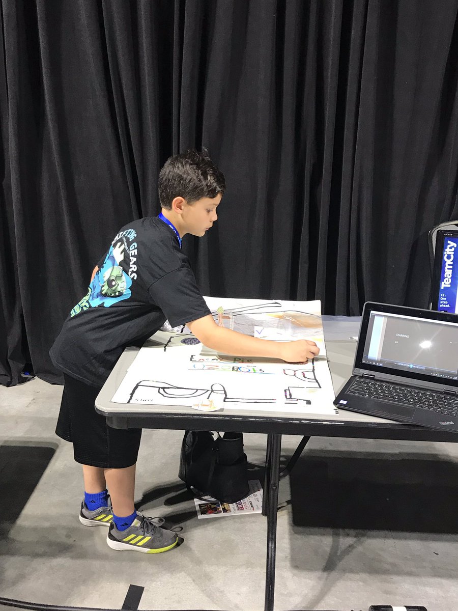 MatzkeElem1st's tweet image. Matzke students were rockstar presenters at the 2019 Technology Festival! #MatzkeProud #CFISDTechFest