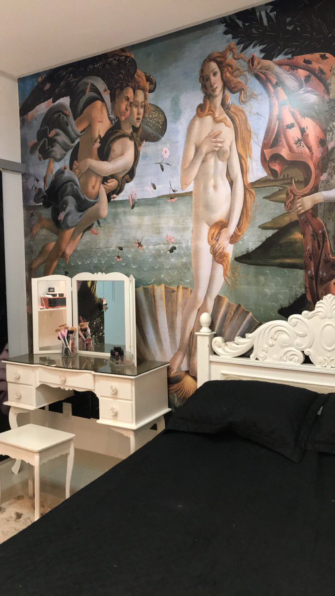 claraboaven's tweet photo. eu preciso compartilhar meu quarto com vcs https://t.co/b6f3hjBB7v