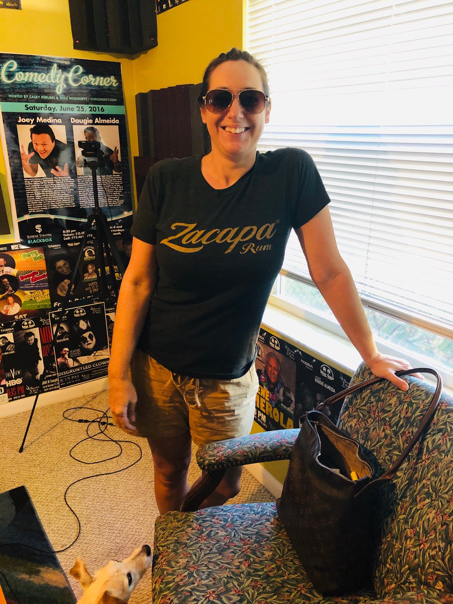 WakeUpDougie's tweet photo. Today's Show @DougieDangerous @MindaIsAwesome & @DexterAngry #FastFood @Wendys #GoWraps #BARR2019 #Roomba #JulianAssange #Bees #Coffee https://t.co/1GfdXv8Igz https://t.co/kiMpaOP5fs