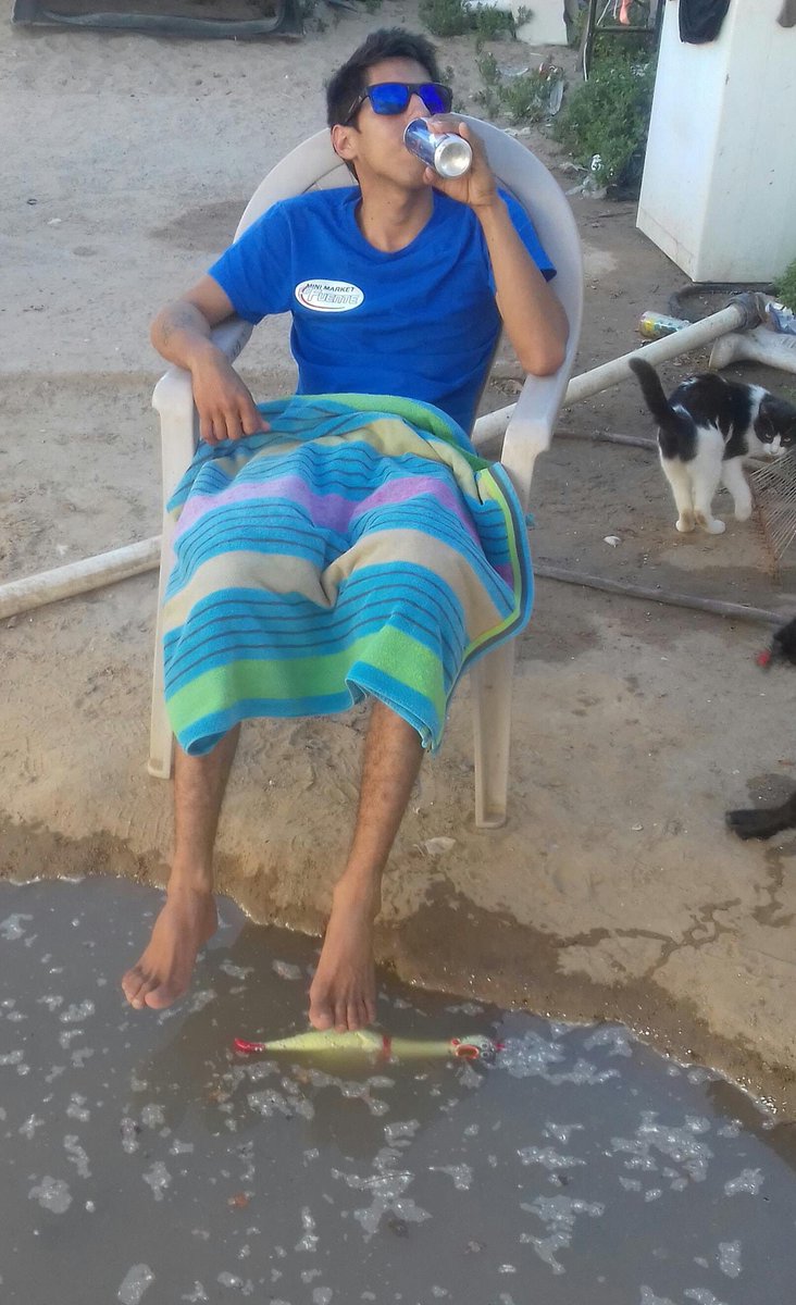 Lord_MeMessoy's tweet photo. ya me vi SEMANA SANTA...❤

En la orilla del agua///Pero de la lavadora https://t.co/7Kj7owAaPS