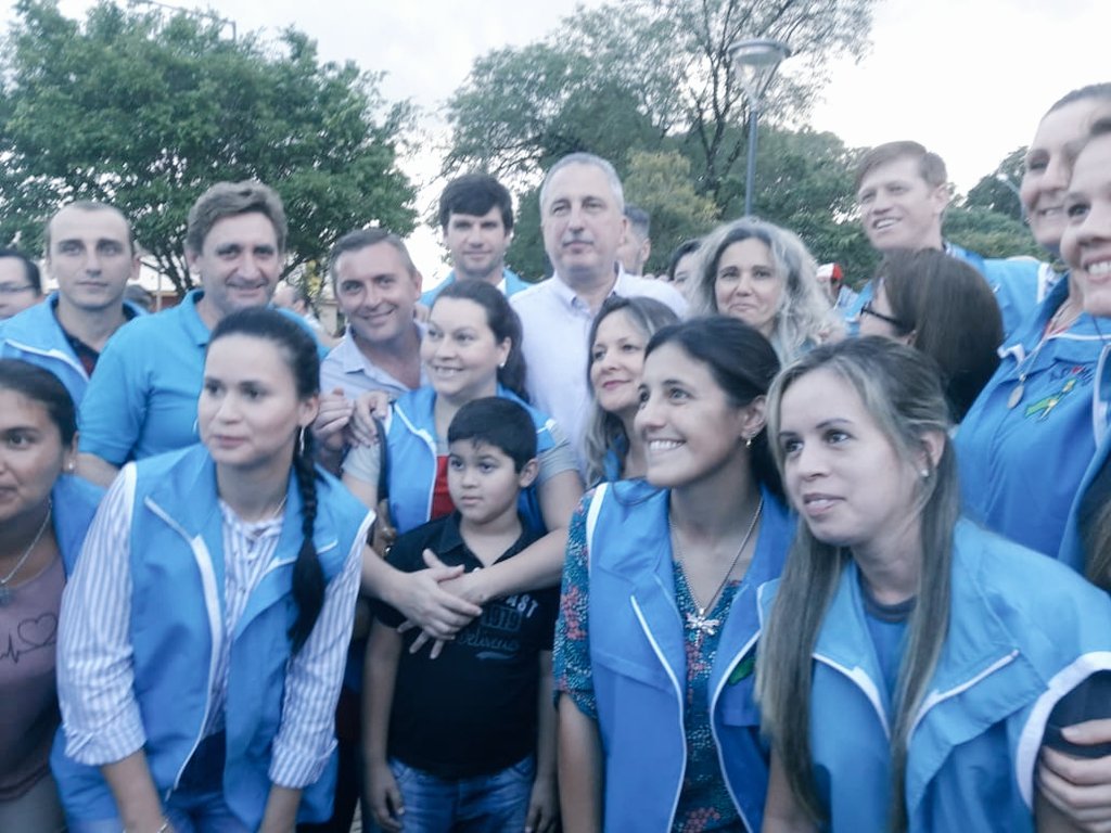 UDPM, ADOMIS Y UGL 7 presentes en el acto inauguración Plaza Belgrano y calle paseo  #CampoGrande acompañando al Gobernador de todos los Misioneros <a href="/passalacquaok/">Hugo Passalacqua</a> 💪🏼💪🏼💪🏼💪🏼
<a href="/ADOMIS_Misiones/">ADOMIS_Misiones</a> <a href="/udpm_misiones/">UDPM</a> <a href="/JKraiesky/">Juan Mario Kraiesky</a> #hayequipo