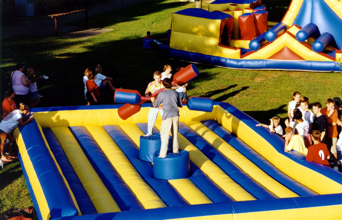 SITSatKCU's tweet photo. #SITSThrowback Summer fun at Summer In The Son 2001. #TBT https://t.co/azqQGpIlpT