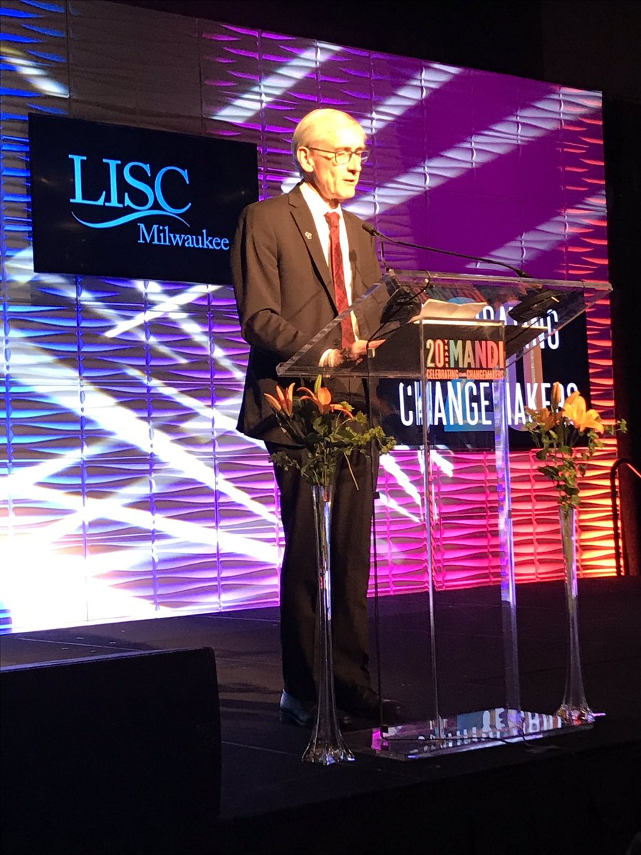 LISC_Milwaukee's tweet photo. #MANDI2019 was pleased to welcome Governor Tony Evers of the State of Wisconsin! https://t.co/iyk0QdSx2R
