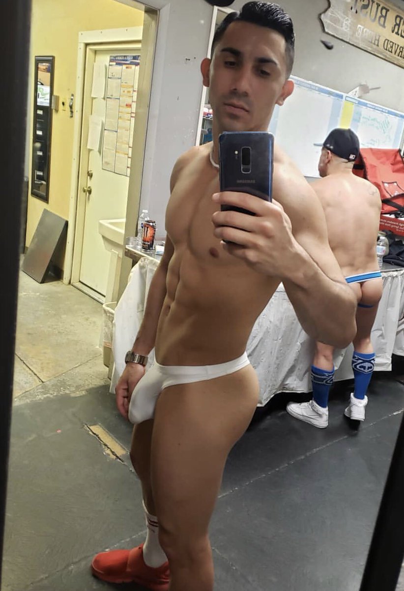 hunglatinos's tweet photo. THE PERFECT SELFIE GAME 🍆💦 #BigDickPapi https://t.co/iSTrwgeP7M