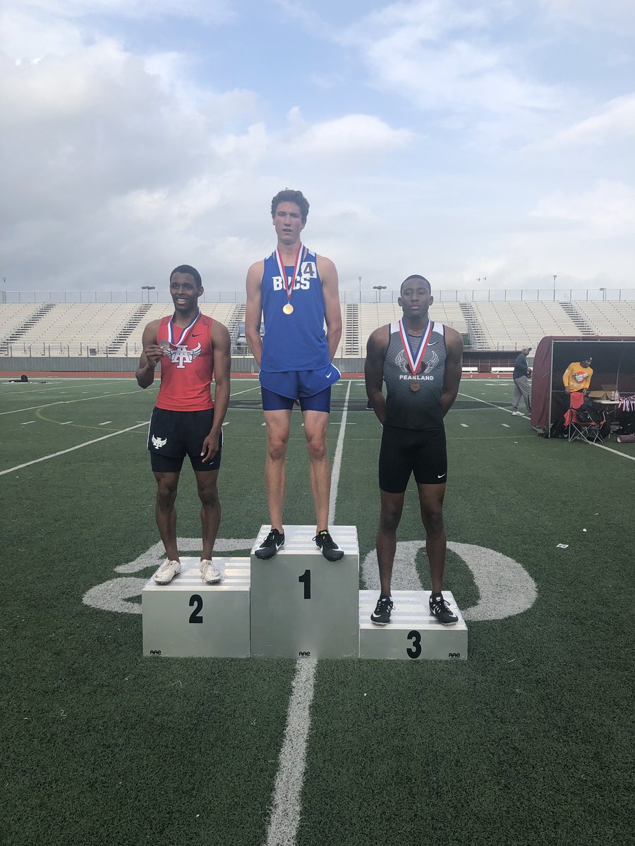 BrazoswoodTrack's tweet photo. Congratulations to Sam Whitmarsh on becoming District 23-6A 400M &amp; 800M District Champion. 🥇🥇@bportisdsports @BwoodBucs @thefactsnews https://t.co/KVNovfJGqY