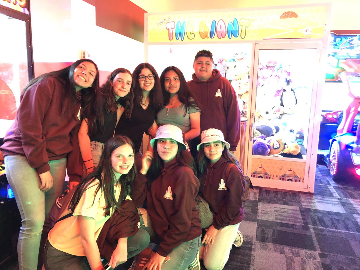tuckahoetech's tweet photo. Bowling fun!! @TuckahoeCSD https://t.co/lIGwIiJSnt