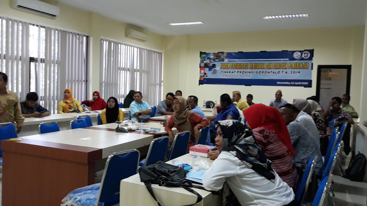 budidayadpkpg's tweet photo. Forum sosialisasi kebijakan dan bantuan pemerintah tkt @ProvGorontalo tahun 2019. Oleh @BenihDjpb @DJPBKawasanIkan @AqFeed_Medicine @Diskanlutprov @BudidayaKKP https://t.co/OHOzdMclx7