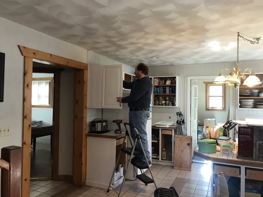 jenscott_30's tweet photo. Putting the finishing touches on our Team Depot event! Thanks for your support Behr Paint! You rock! #springintoservice #NETDMakesithappen @MandyCarter78 @Thee4279 @OSDRI_Vets @Thee4279 @BehrPaint @BehrGuyRI @maryanne_stl https://t.co/igUlYXgNQU