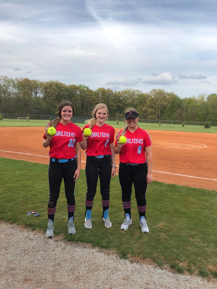<a href="/USJ_S0FTBALL/">USJ Softball (2019)</a> over Haywood tonite to run record to 10-3 on the year. Syd Fesmire w. the win. HR's from Brauss, Palazzo and Goodwin. 
Go Lady Bruins  <a href="/JSWriterMichael/">Michael Odom</a> <a href="/thebruinreport/">The Bruin Report</a> @WBBJ7Alex