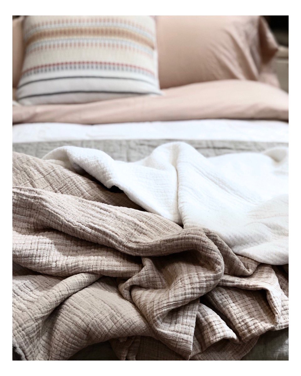 crossprgirl's tweet photo. @coyuchi’s identity is tethered to nature! Their modern sustainable fabrics make things inherently more comfortable.
⠀⠀⠀⠀⠀⠀⠀⠀⠀
#bobcut #coyuchi #ecofriendly #earthmonth #crossprgirl #greenliving #sustainability #organic #cotton #environmental #eco #jointheirformation https://t.co/AP5tBhIC6i