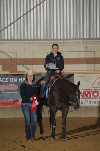 apcrReining's tweet photo. #Champion #NrhaLtdNonPro #NRHA #APCR #SpringRein 2019 SANTOBUONO CHIARA & MASTER STUNTMAN owner AZ. AGR. EQUIESSE score 70 https://t.co/uBOwcSwyrL