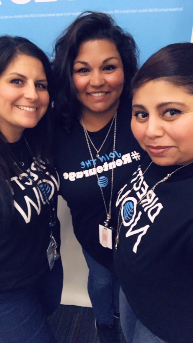 BothellProud's tweet photo. Ladies of Bothell celebrating #ATTBestandFastestNetwork #AwesomeATSD #LifeatAtt @brenanico1e @socialbilllee @Hylandr_ATT https://t.co/L9xTSQ7lOQ