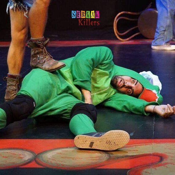 skfools's tweet image. Bayou Boys
"In The Bayou They Wrassle Gators, In Hollywod They Wrassle Fame."
Will the boys ever get rid of that pesky gator and avenge their pa? You can see for yourself 4/13 at 11pm on Main Stage for #skfools349
We have two brother wrestling pieces this week... what fun!