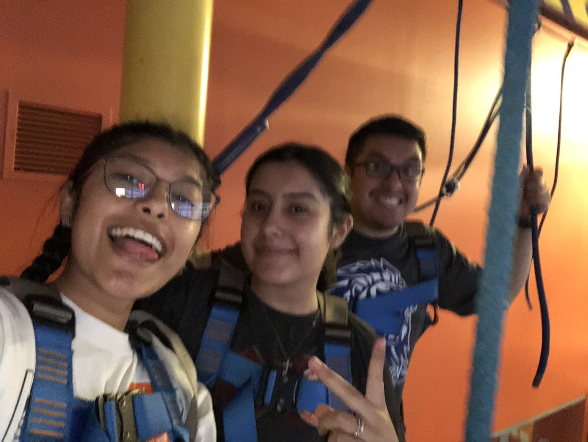 Efrain Silos tweet media