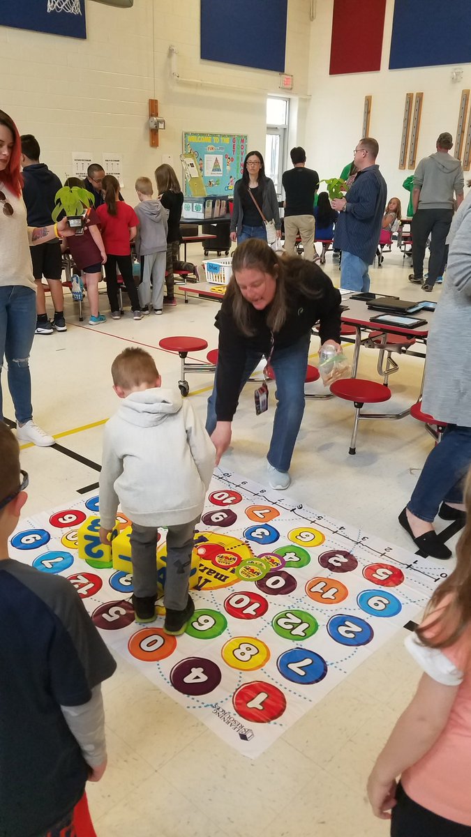 KarolaScarce's tweet image. STEAM Night! What a fun night! #TimberwolvesROCK #springtwitterchallenge
@AndrewBuchheit