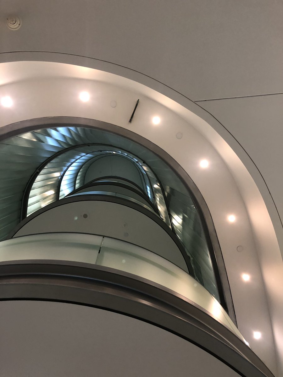 youngjokim's tweet photo. It was really awesome to visit @UlijnGroup to see a lot of nice scientists here @asrc_gc. Fabulous facilities is a plus! https://t.co/CzRmLulCDT