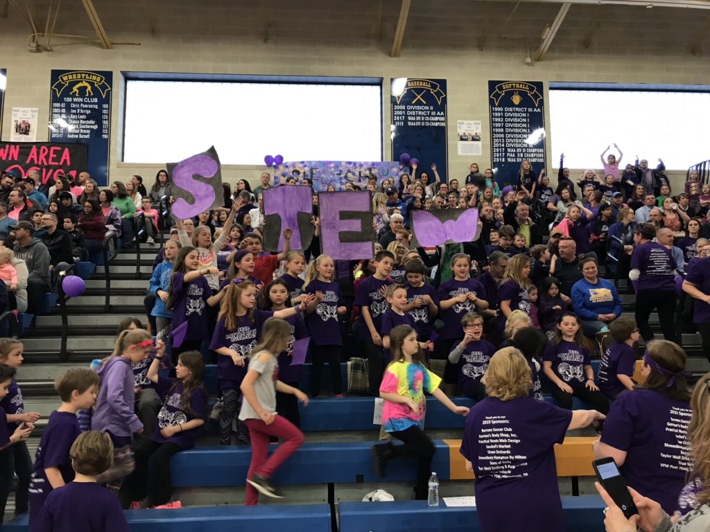 We Have Spirit Yes We Do!#StewCrew #stewshines