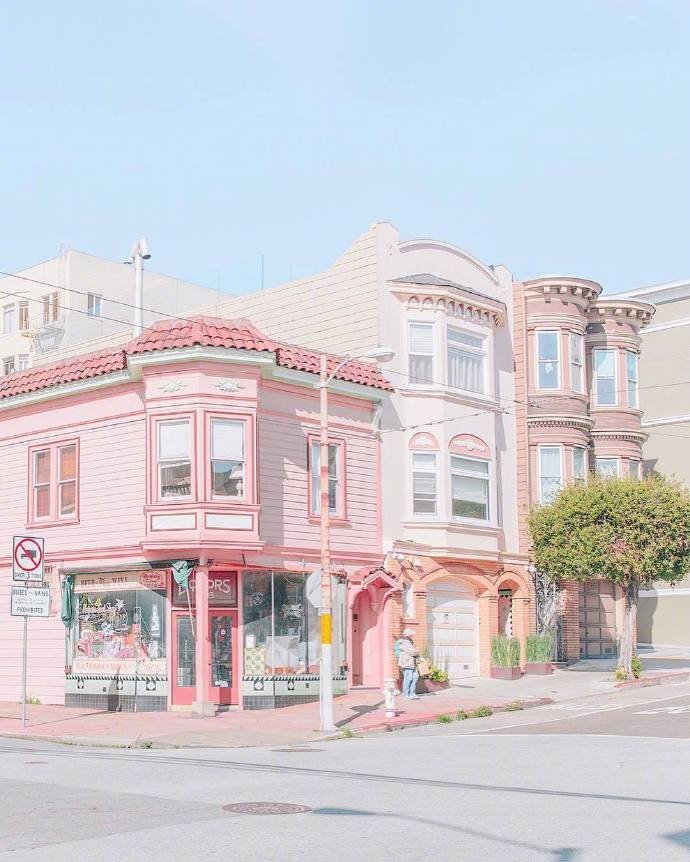 Lnprogress_'s tweet image. My favorite house as a child