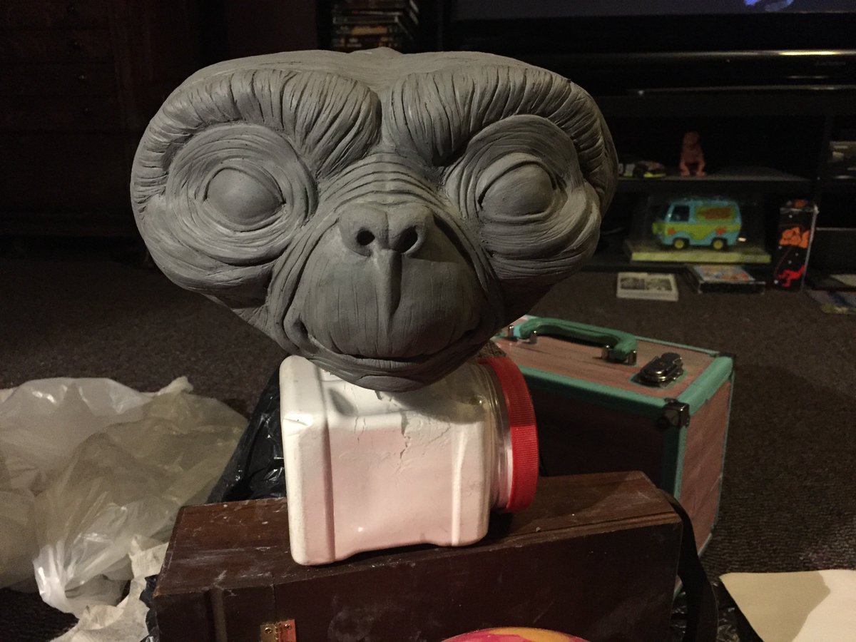 NCzinski's tweet photo. @visual_word 
Corrie asked me to post some of my work I was showing her. 
E.T. https://t.co/sqpuCMBbD1