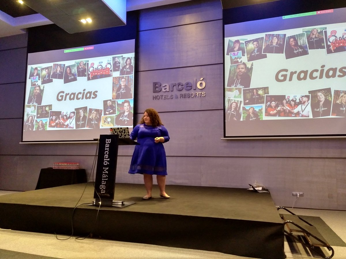 julipool's tweet photo. Now we are starting #dreamOle19 ! Go Go Go @SofMata 👏🏽👏🏽👏🏽 https://t.co/5YsH4p4cf0