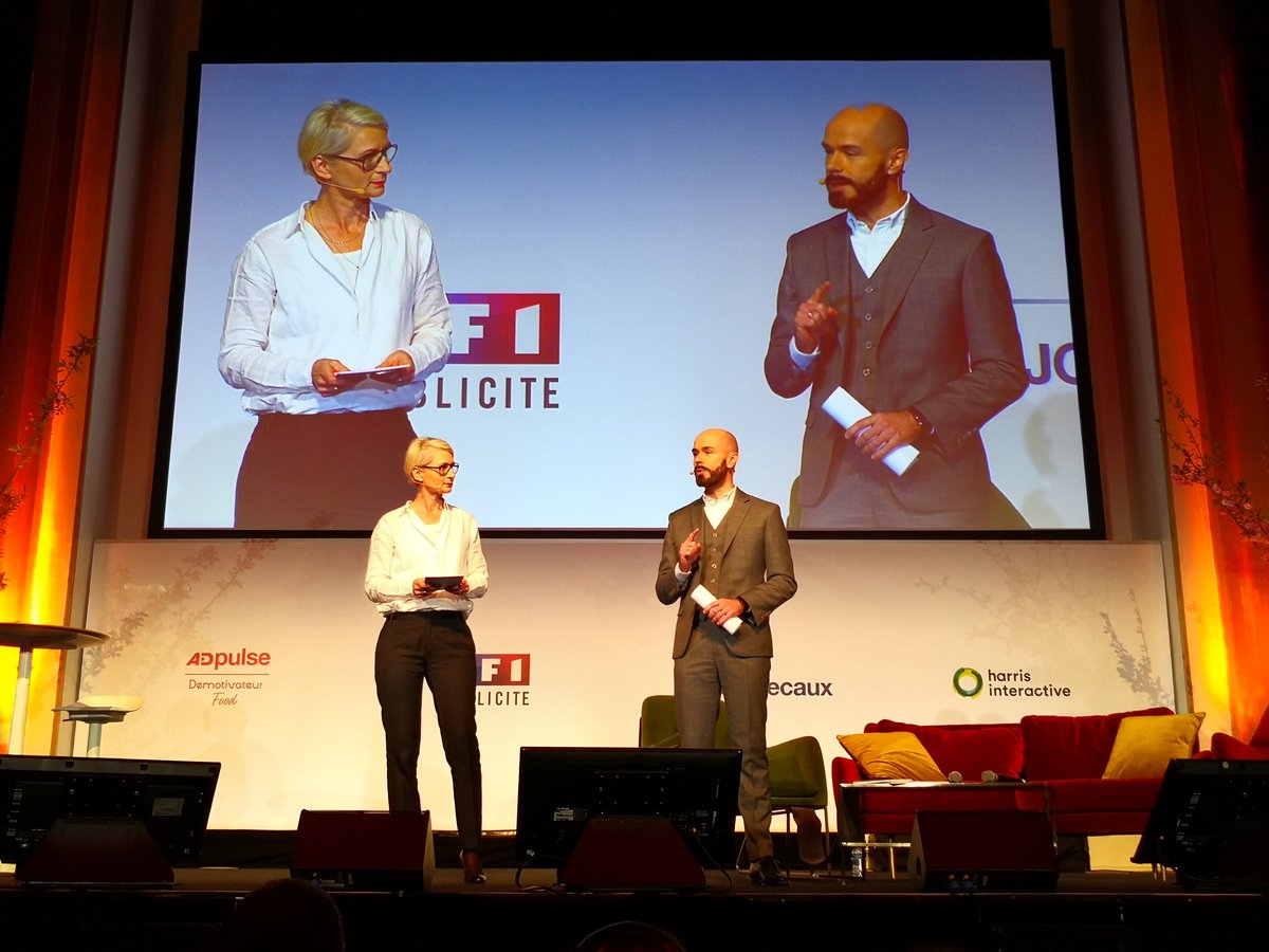 dentsuFR's tweet photo. 3 thématiques seront évoqués lors de la matinée :
1️⃣ Bienvenue dans l'ère de la défiance
2️⃣ Les promesses des distributeurs sont-elles crédibles ? 
3️⃣ Les recettes de la nouvelle garde du #Food
#FoodMorning19 https://t.co/YZaWkhfG7v