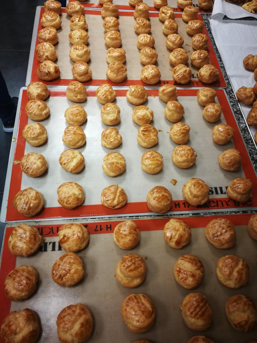 This week HOUNÖ France team was present at Selec Pro Bourg Valences for commercial and technical trainings. 
We would like to thank all our <a href="/Euromat_reseau/">Euromat</a> Partners: Selec Pro, CFMB, All Technical, Simatel, Simatel Concept and Celsius.📍 🇫🇷 🍰 👨‍🍳
#hounofrance  #selecpro #euromat