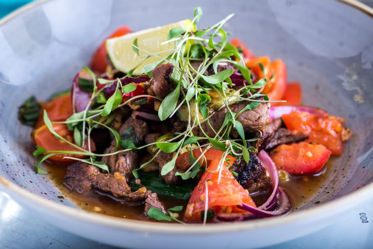 The beef fillet salad is a fabulous light lunch bite, with just the right amount of kick to keep you awake for the afternoon!