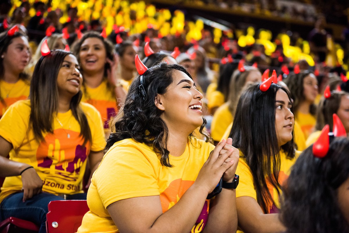 ASU's tweet photo. The most diverse freshman class in @ASU history wraps up its first year, advancing the inclusivity and community in ASU's charter https://t.co/z5wkErmvIU https://t.co/olTDUTyTrS
