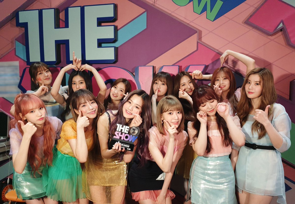 FianHyde's tweet photo. IZ*ONE's "Violeta" wins! 3x🏆
The Show 🏆 #Violeta1stWin
Show Champion 🏆 #Violeta2ndWin
M Countdown 🏆 #Violeta3rdWin
Music Bank 🔜 #Violeta4thWin
Music Core 🤔
Inkigayo 🤔
#IZONE #HEARTIZ #Violeta https://t.co/3x5bfoRhl4