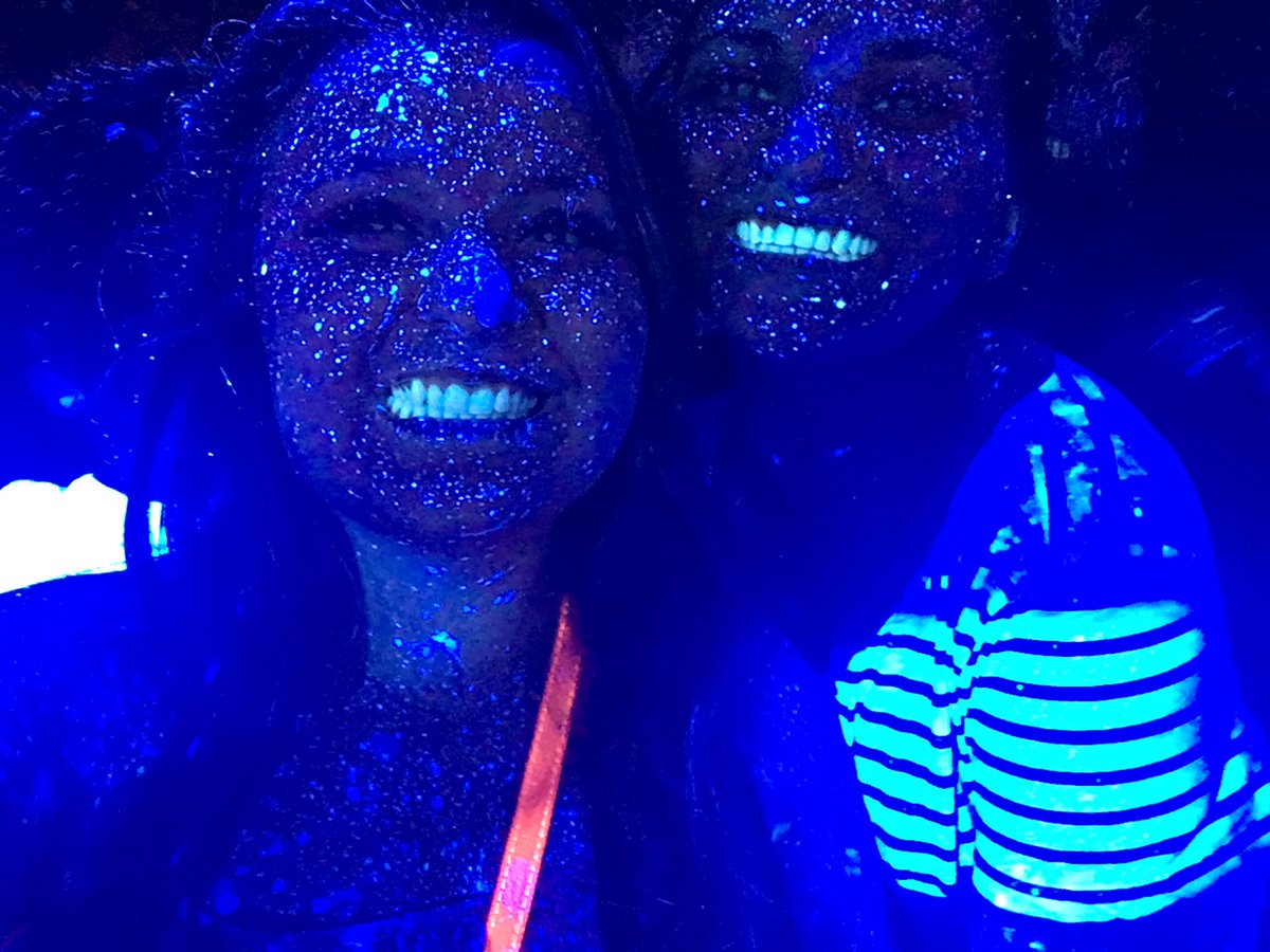 lyssssasmith's tweet image. ilysm ugh @jennar0driguez