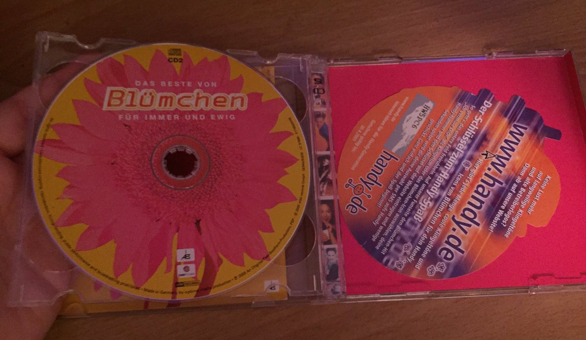 BlackUniGryphon's tweet photo. I bought this #CD from a website in Italy. It was the 1st time I ever purchased something w Euro €! #Blümchen #2CDs Für Immer und Ewig. #techno #90er #90s #pop #HappyHardcore #Eurodance #GenX #blümchianer #BluemchenFan #Y2K https://t.co/GXPF7dScdF