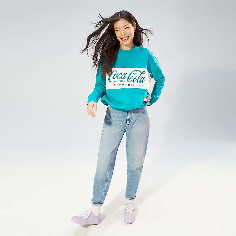 Tommy Hilfiger on Twitter: "@fiiohna @CocaCola The #TommyJeansXCocaCola collection is exactly what we all wished for... Which style do you like the most, ♥" / Twitter