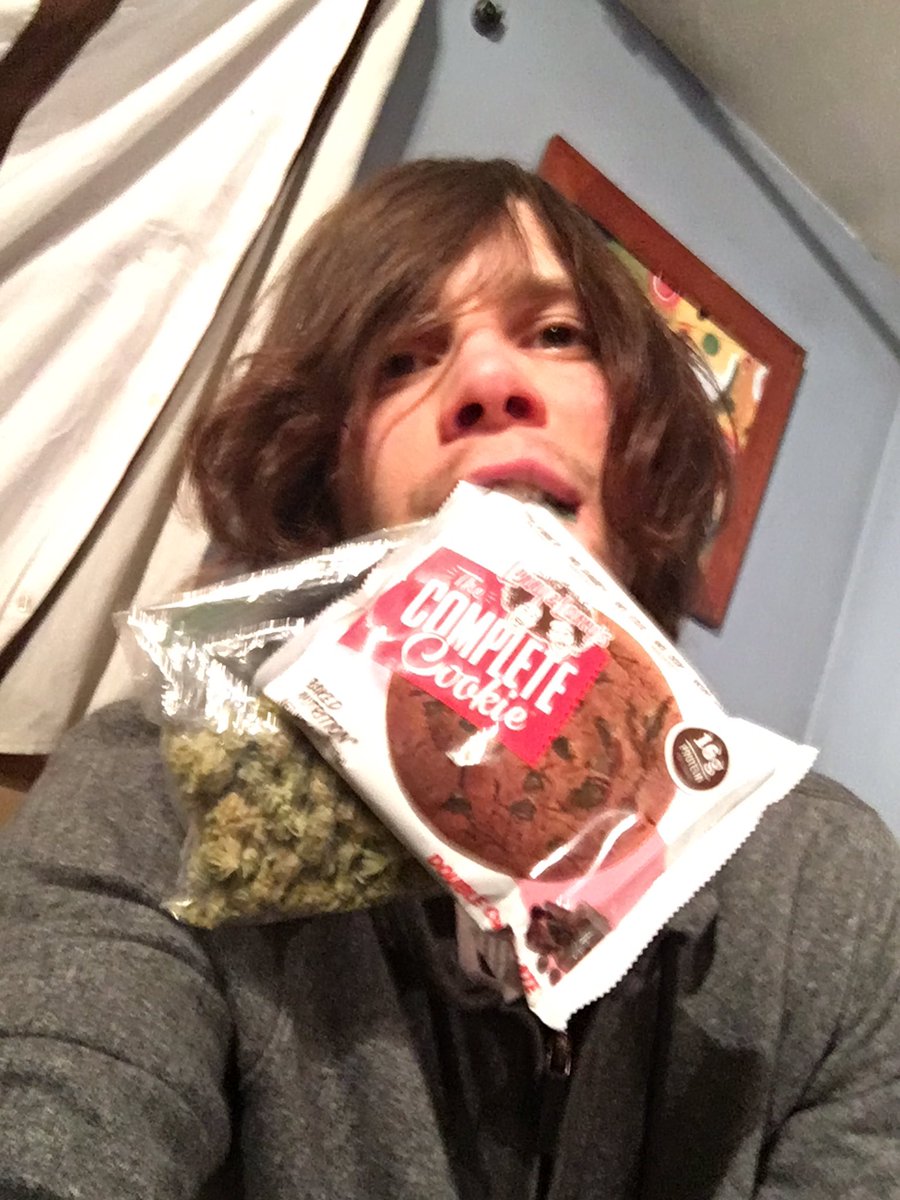 samurai_spawn's tweet image. Yall git the munchies often? I do, Get all the flavor with in these NON GMO BAKED NUTRITION SNACK.... GET SUM lennylarry.com/a/123887